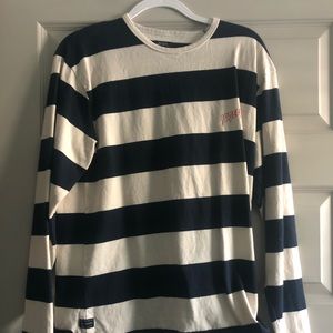 10.Deep Stripped Long Sleeve - MED - Tilly’s